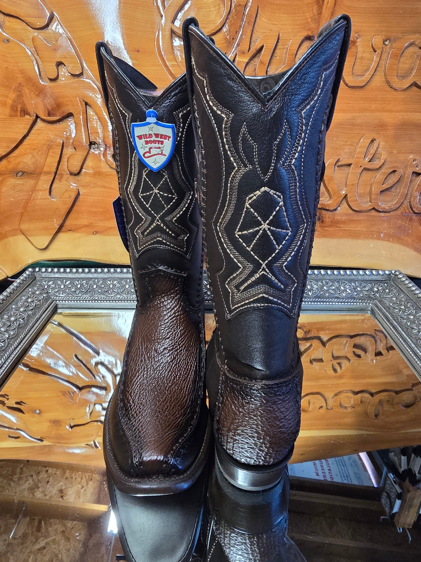 Bota Exótica - Shark