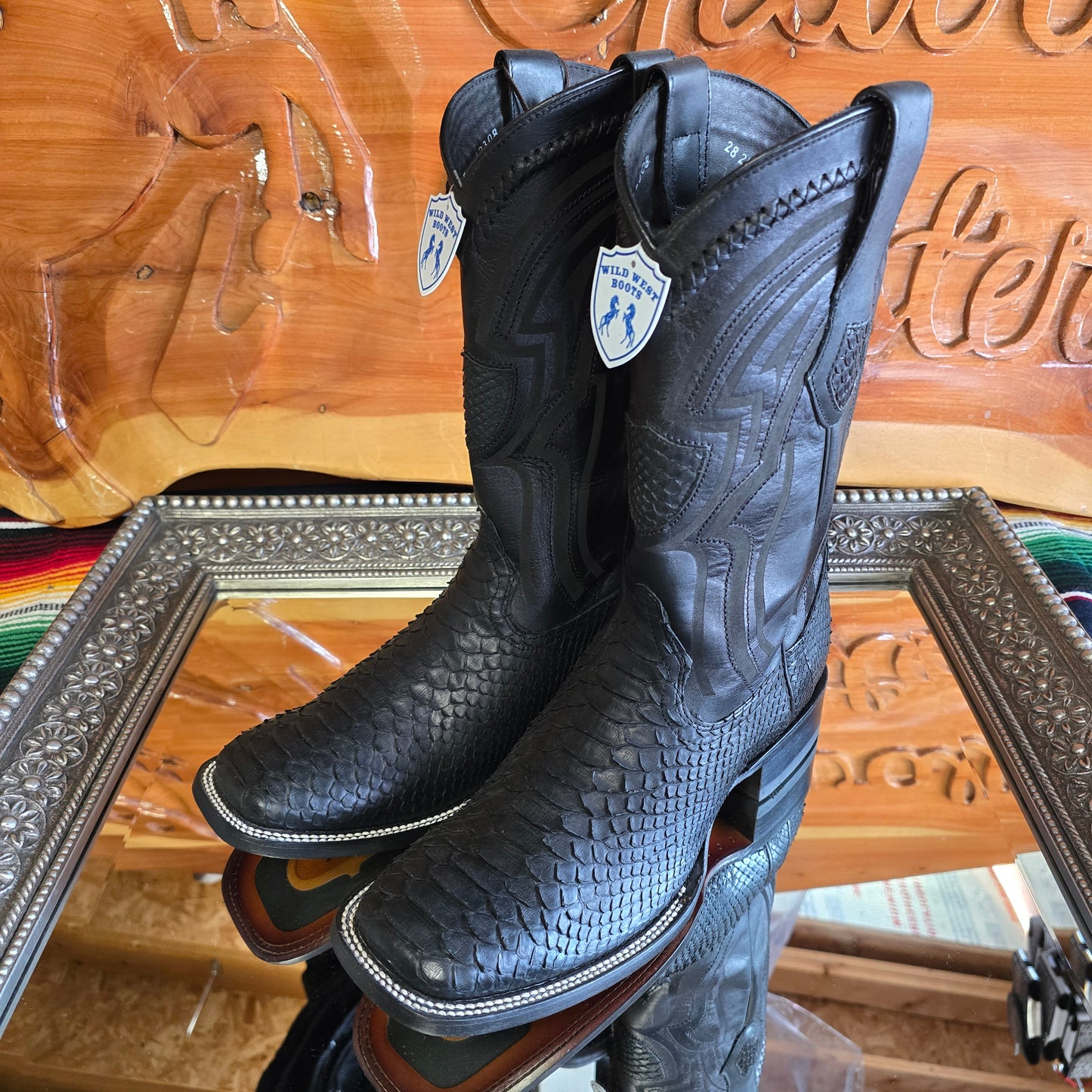 Bota Exótica - Phyton - Negra