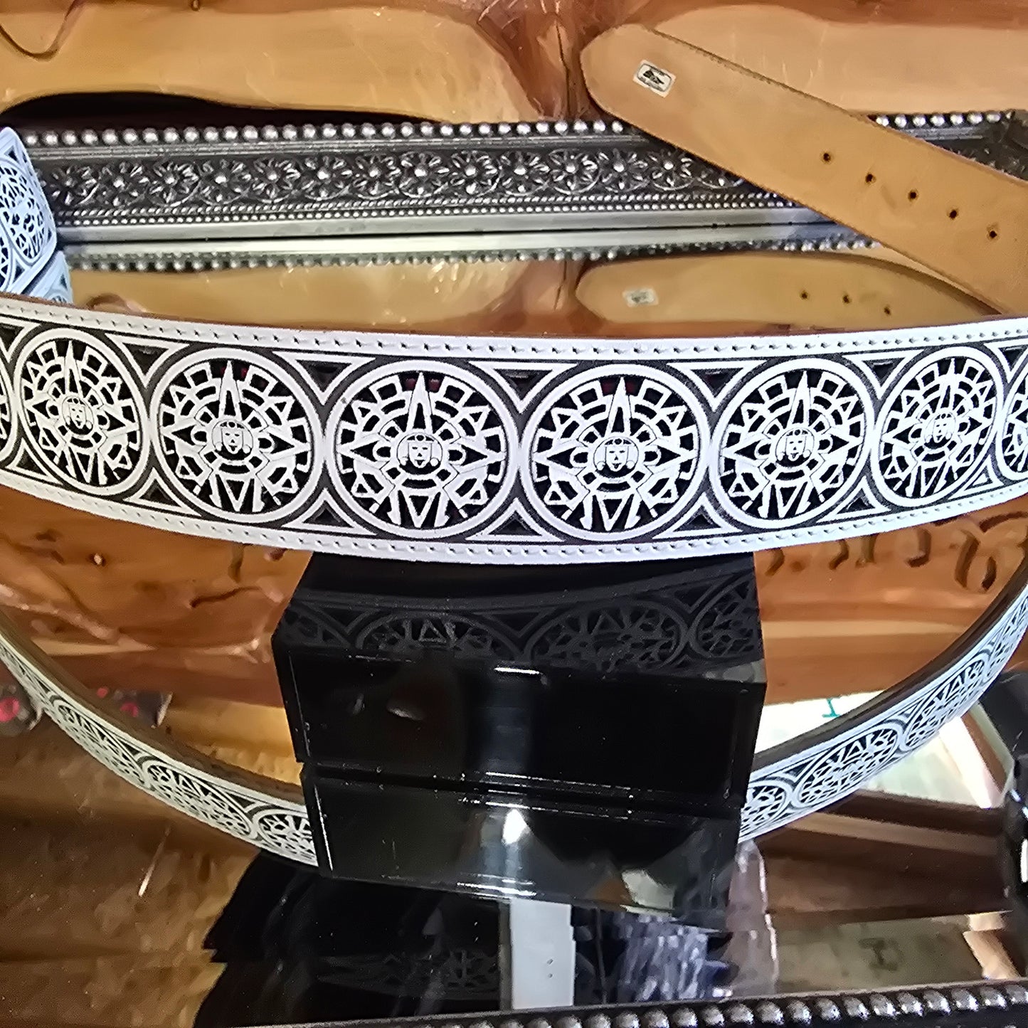 Cinto Corte Lazer - Calendario Azteca