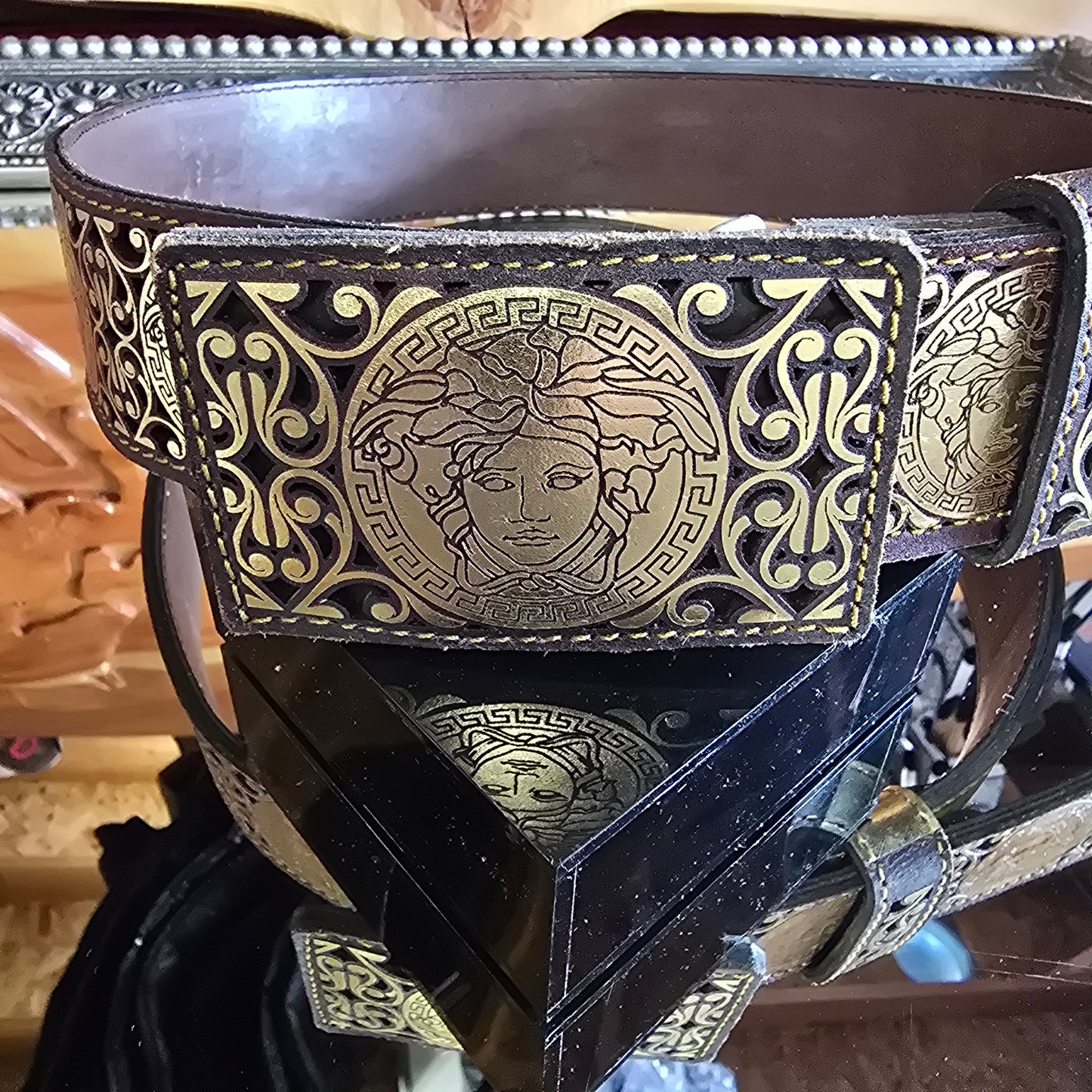 Cinto Corte Lazer - Medusa - Oro