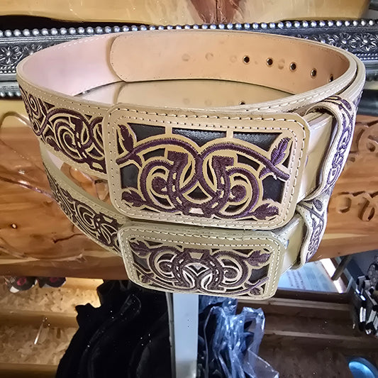 Cinto Bordado - Herradura